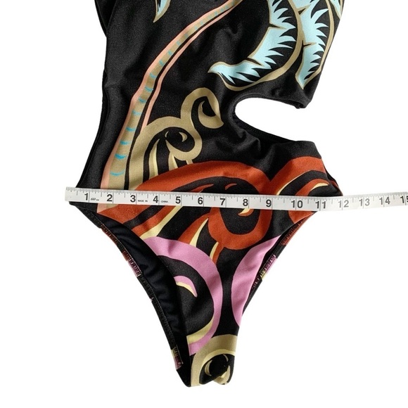 FARM RIO Swimsuit! - Picture 4 of 8